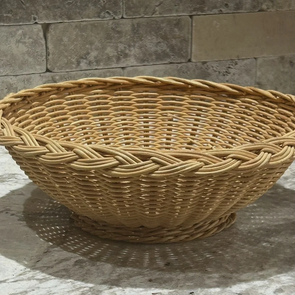 Vintage Amber Pyrex #323 3-Qt Mixing Bowl with Wicker Serving Basket